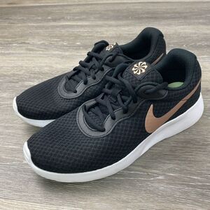 Nike Womens Tanjun DJ6257-001 Black Running Shoes Sneakers Size 8.5